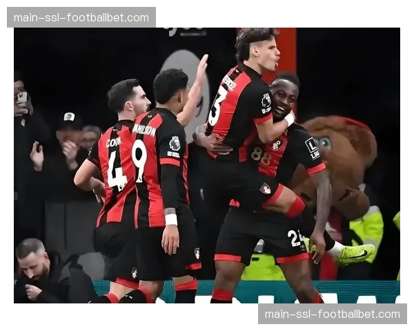 前瞻:伤病潮下的多特蒙德,能否维持其富有侵略性的前场防守体系? 前瞻:伤病潮下的多特蒙德,能否维持其富有侵略性的前场防守体系?